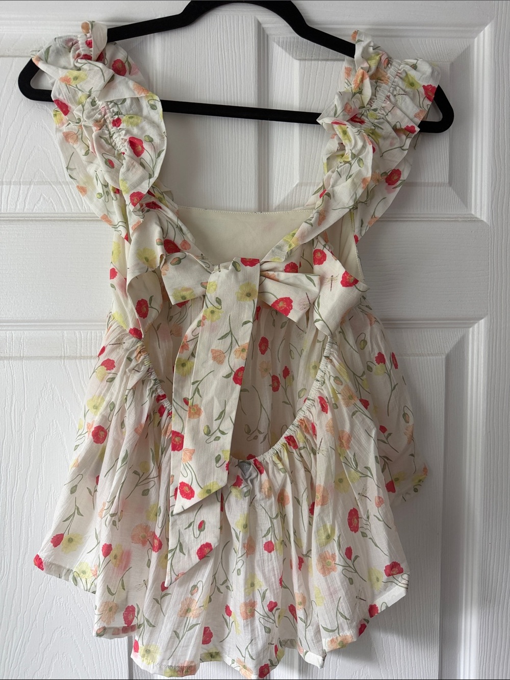 Womens White Floral Ruffle Top - Picture 2 of 7